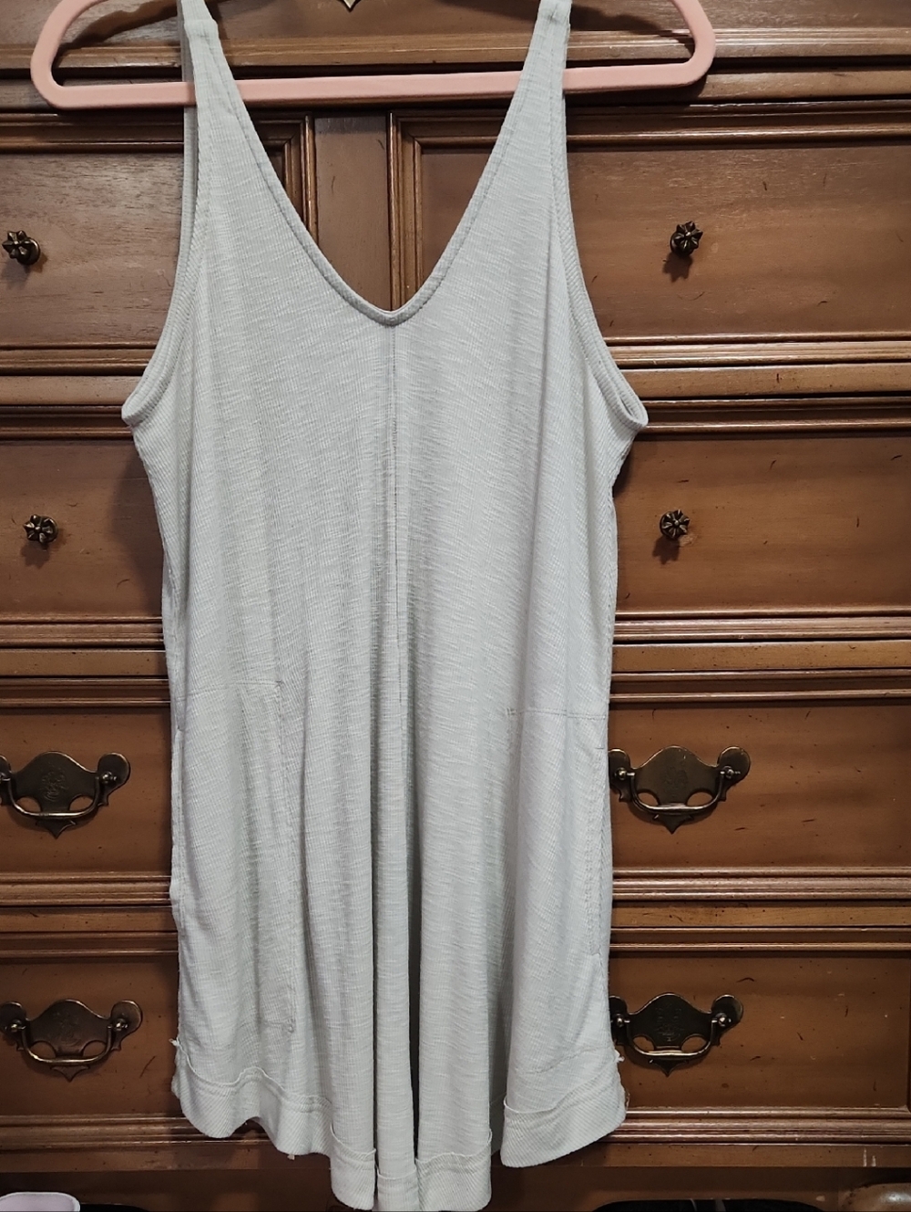 Light Green Sleeveless V-Neck Knit Dress